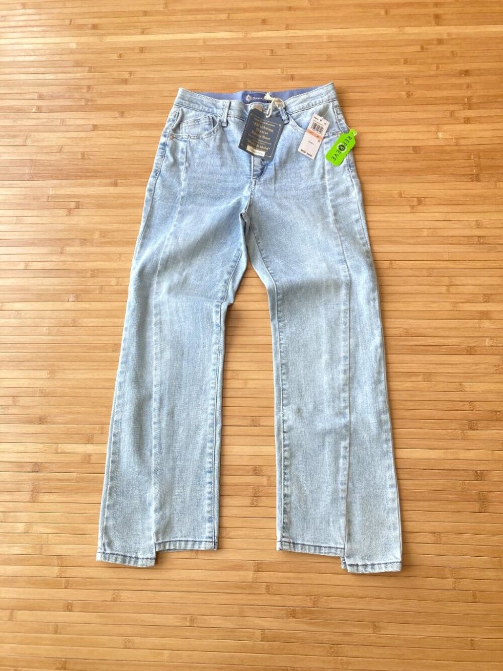 Democracy Ab Solution Skyrise Barely Boot Jeans Womens 2 PETITE Light Blue NWT